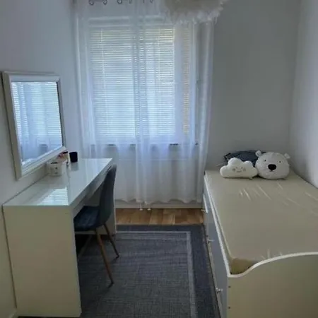 Apartment Lyxlaegenhet Naera Emporia